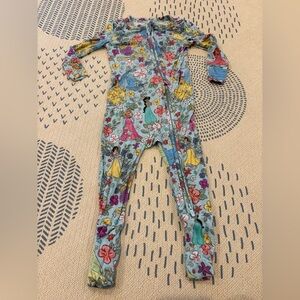 Disney Princess Posh Peanut Zippy 9-12 months